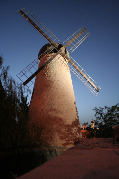 Windmill in Yemen Moshe